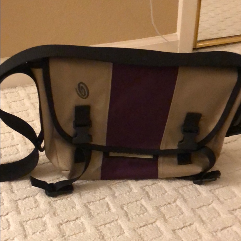 Timbuk2 messenger bag